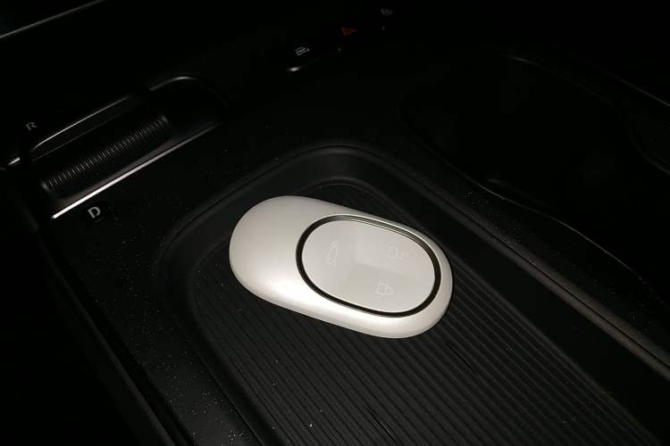 Used Nio ET5T 2024 75kWh Touring Interior 1