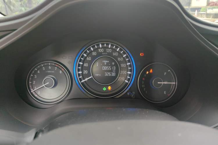 Used Honda Crider 2015 1.8L automatic luxury edition