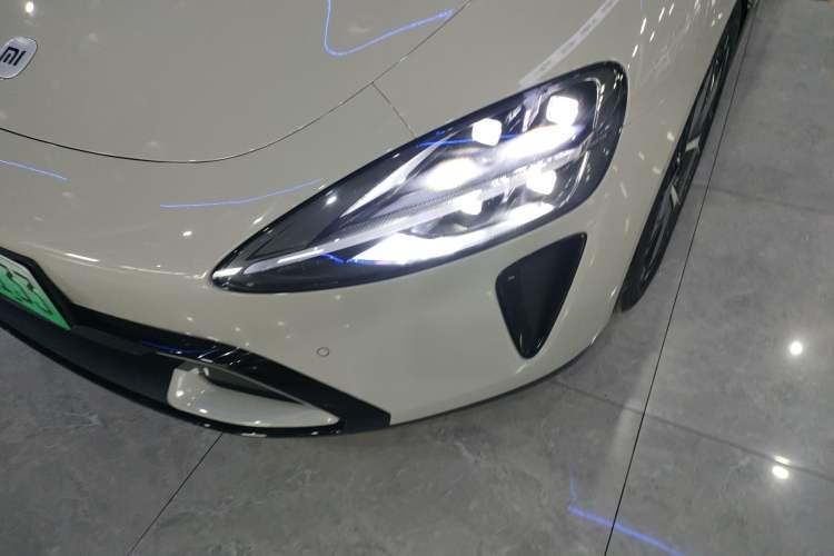 Used Xiaomi Auto SU7 2024 Rear-Drive Ultra-Long Range Advanced Pro-Level Intelligent Driving Version
