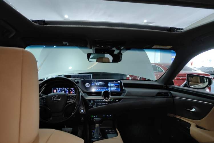 Used Lexus ES 2020 200 Luxury Edition
