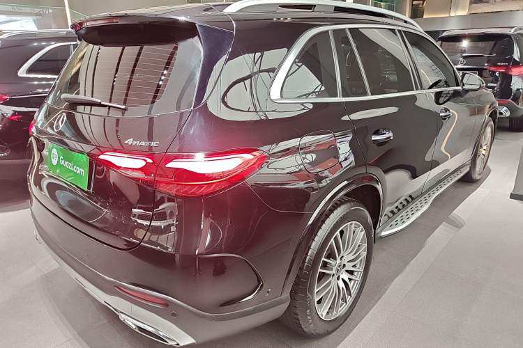 Used Mercedes-Benz GLC 2023 GLC 300 L 4MATIC Dynamic Edition 5-seater Rear Right 45 Deg