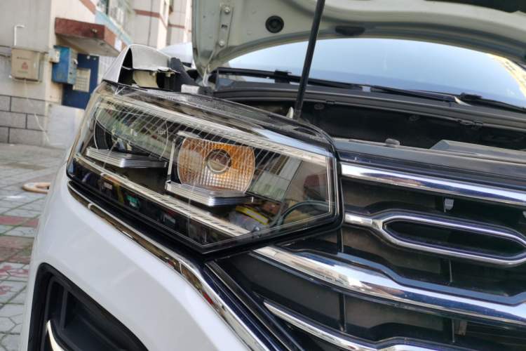 Used Volkswagen Tayron 2019 330TSI Two-Wheel Drive Luxury Model China VI Standard
