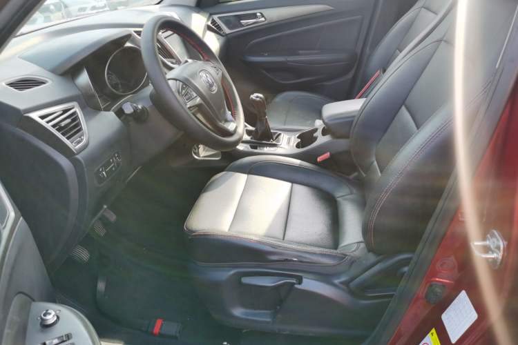 Used Changan CS75 2014 2.0L Manual Luxury Version China IV Standard