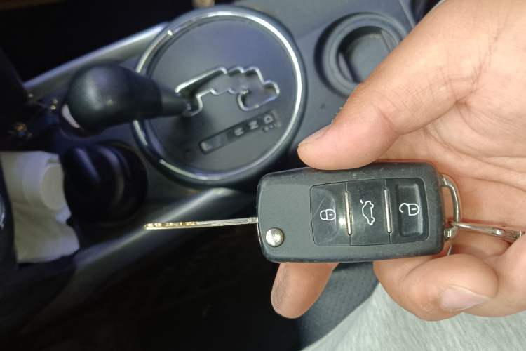 Used Mitsubishi ASX 2016 2.0L CVT Two-Wheel Drive Excellence Edition Vehicle Key