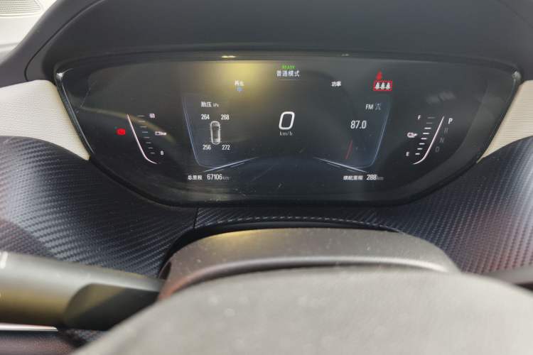 Used Buick Velite 6 2020 Connected Smart Enjoyment PLUS Odometer Close Up