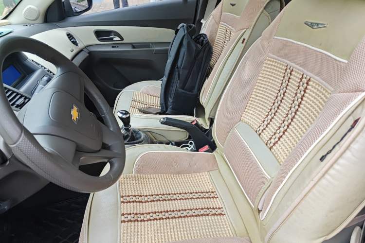 Used Chevrolet Cruze 2015 1.5L Classic SE MT