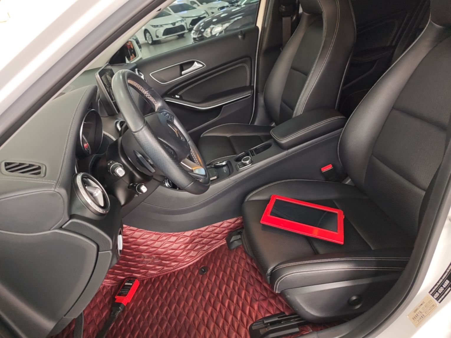 Interior delantero