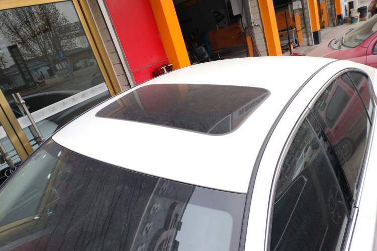 Used Infiniti Q50L 2018 2.0T Comfort Edition China VI Standard
