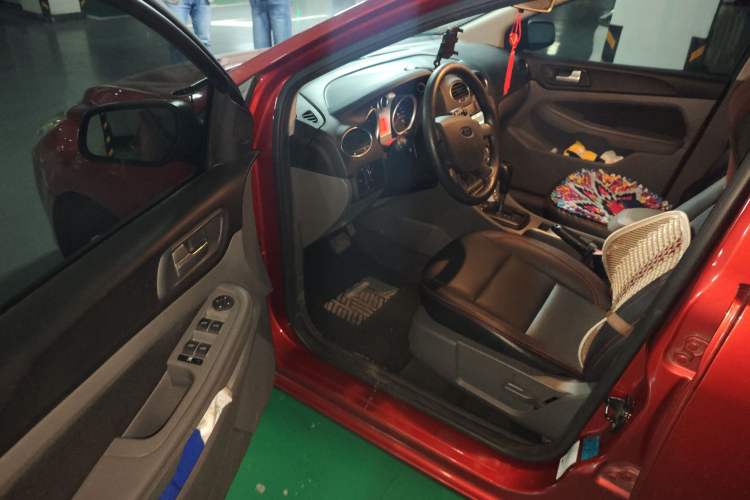 Used Ford Focus 2013 Hatchback Classic 1.8L Automatic Millionth Anniversary Edition
