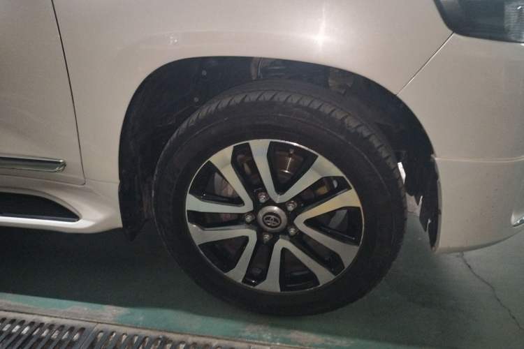 Used Toyota Land Cruiser 