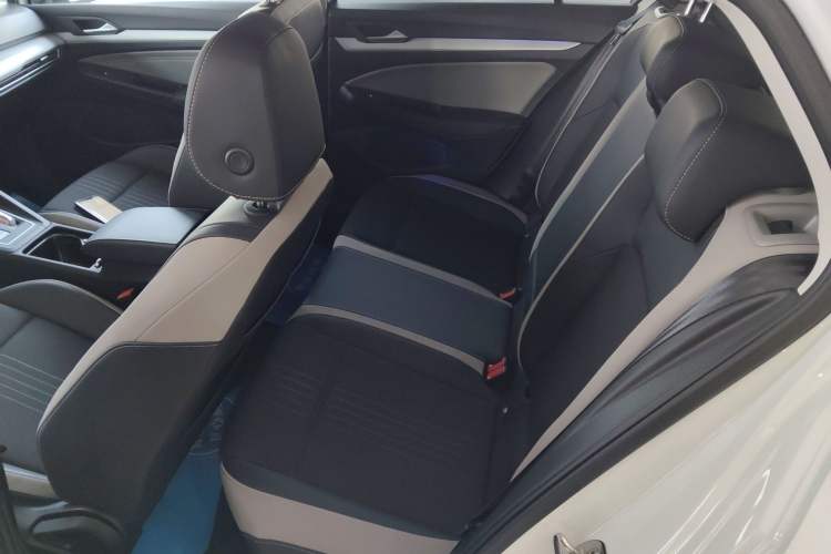 Used Volkswagen Golf 2023 Facelift 280TSI DSG Pro
