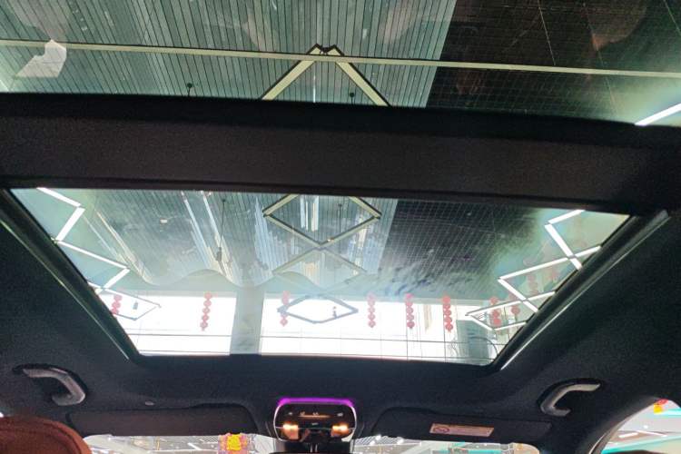 Used Mercedes-Benz GLC 2024 Refreshed GLC 300 L 4MATIC Dynamic Version 5 Seats