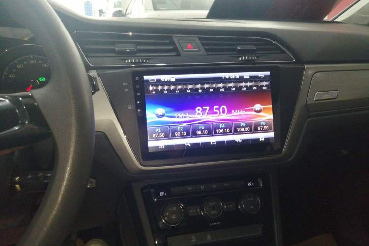 Used Volkswagen Touran 2016 Volkswagen Touran L 280TSI DSG Comfort Edition