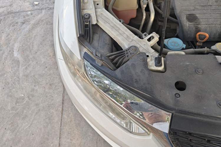 Used Cowin X3 2017 1.6L Manual Enthusiast Edition China V Standard