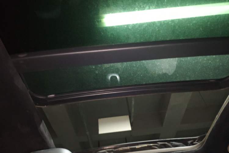 Used Volkswagen Golf 2011 1.4 TSI Comfort Travel Edition Headliner