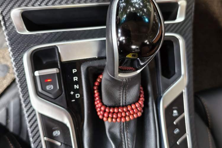 Used Geely Auto Vision S1 2018 1.4T CVT FENGXING Model Gear Lever