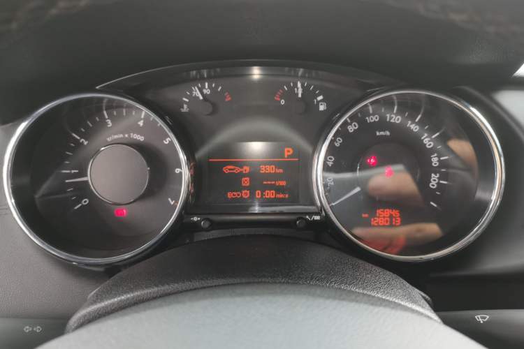 Used Peugeot 3008 2015 1.6THP Automatic Prestige Edition Instrument Cluster