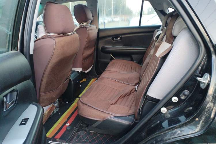 Used BYD S6 2014 1.5TI Manual Luxury 5-Seater Left Rear Seat