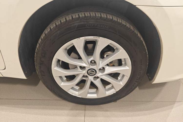 Used Nissan Sylphy 2016 1.6 XL CVT Luxury Edition Right Rear Wheel Hub