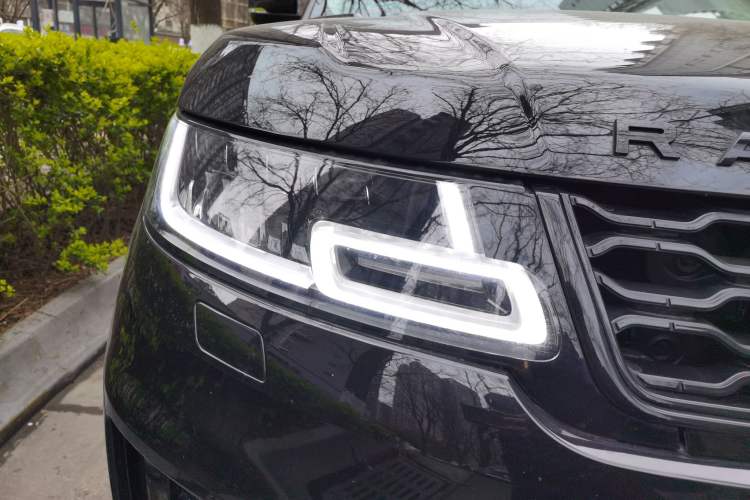 Used Land Rover Range Rover Sport 2022 3.0 L6 YAO Black Edition
