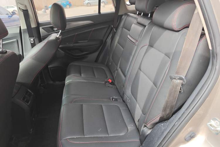 Used Changan CS75 2016 2.0L Manual Luxury Version China V Standard
