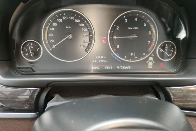 Used BMW 5 Series 2014 525Li Luxury Design Package