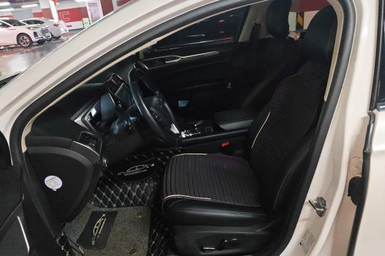 Used Ford Mondeo 2018 EcoBoost 200 Intelligent Control Luxury Model China V Standard