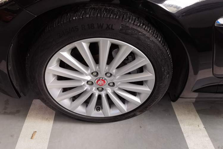 Used Jaguar XF 2015 XF 3.0 SC R-Sport Luxury Edition Exterior 4