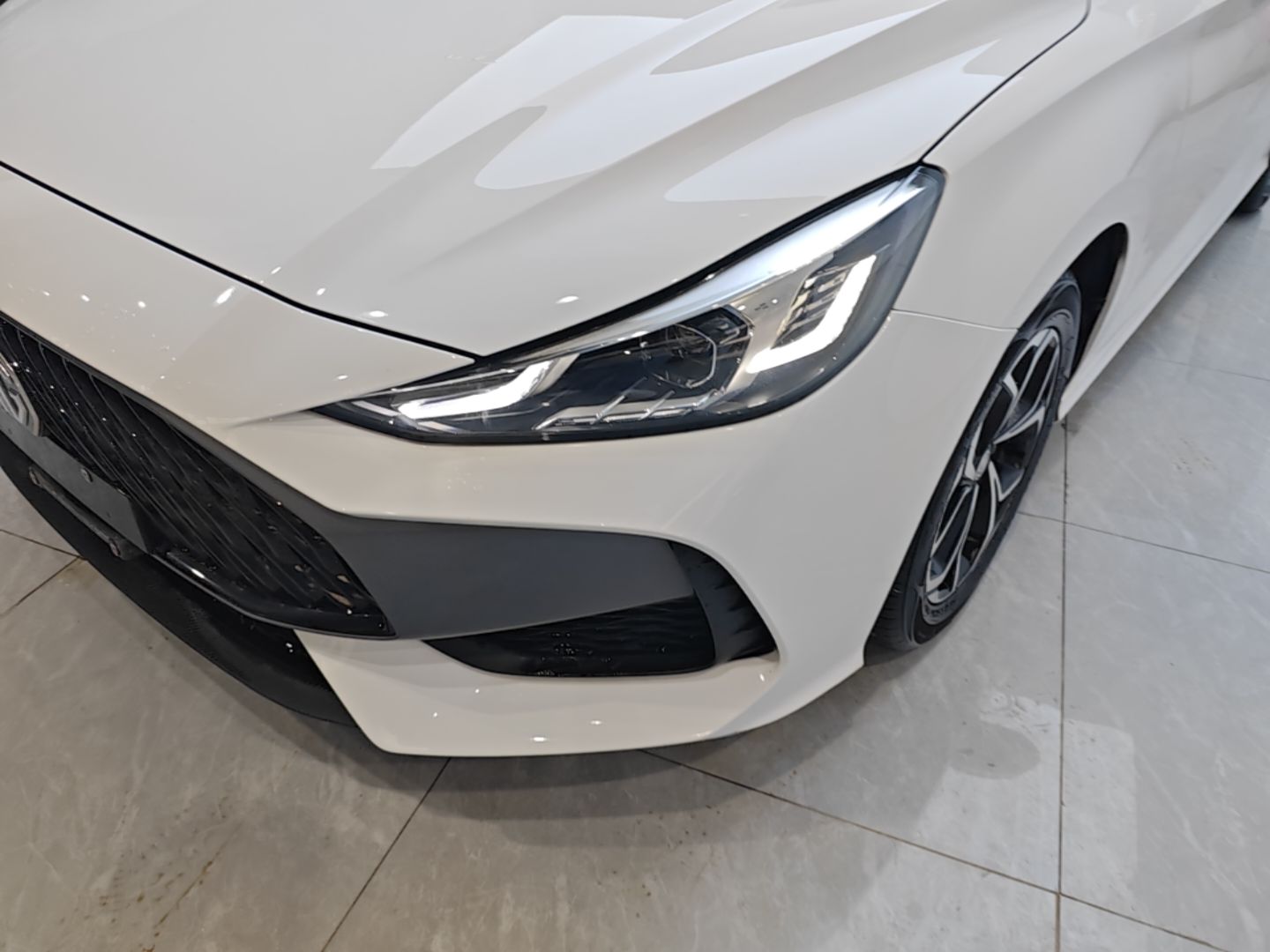MG 5 2023 180 DVVT CVT Luxury Edition — снимка 8