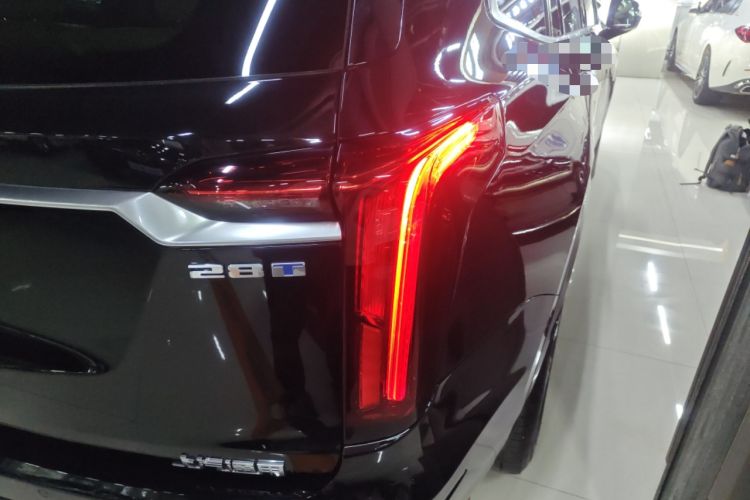 Used Cadillac XT6 2022 2.0T Six-Seater Four-Wheel-Drive Luxury Standard Edition
