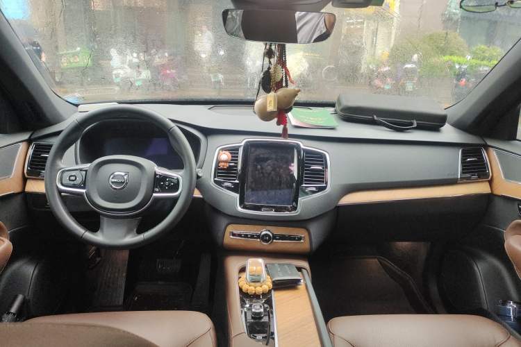 Used Volvo XC90 2023 B6 Zhiyi Luxury Edition 7-Seater Headliner