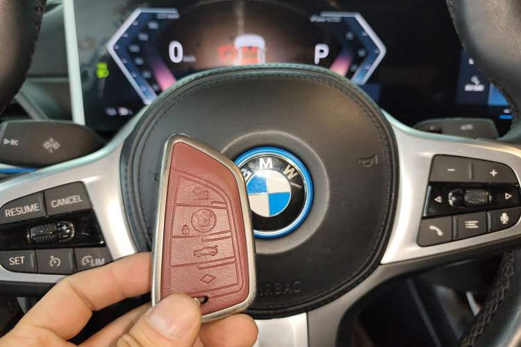 Used BMW i3 2022 eDrive 35 L
