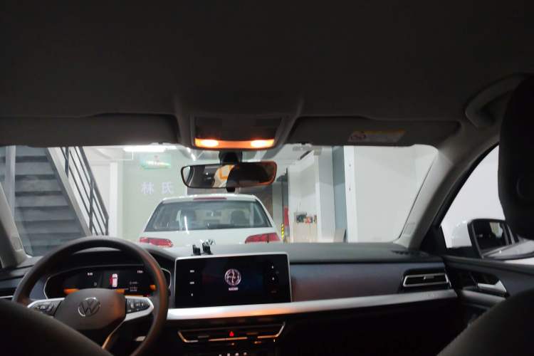 Used Volkswagen Lavida 2023 1.5L Automatic De Yi Edition Headliner