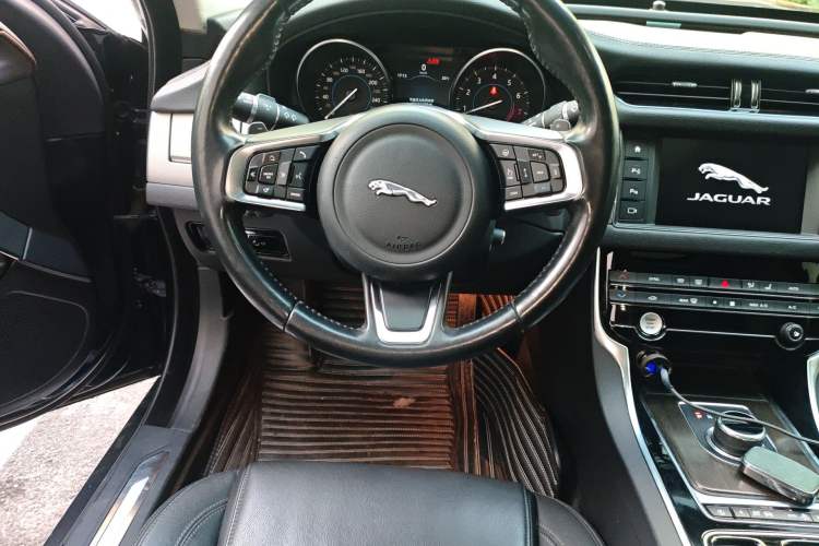 Used Jaguar XFL 2018 XFL 2.0T 200PS Elite Edition
