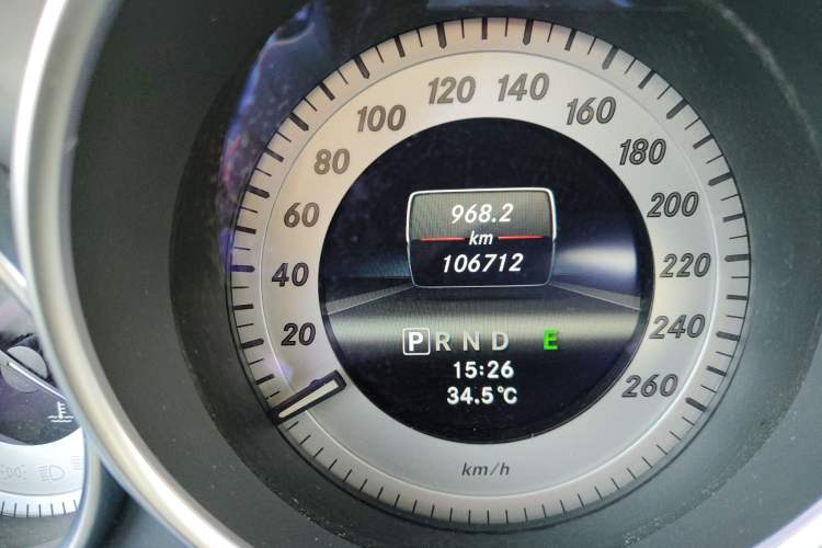 Used Mercedes-Benz C-Class 2011 C 200 Fashion Travel Edition
