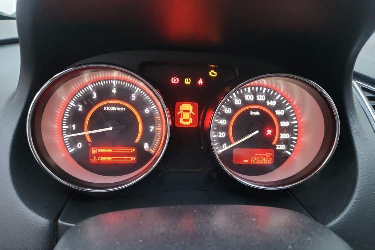 Used Bestune B50 2013 1.6L Manual Prestige Edition Instrument Cluster