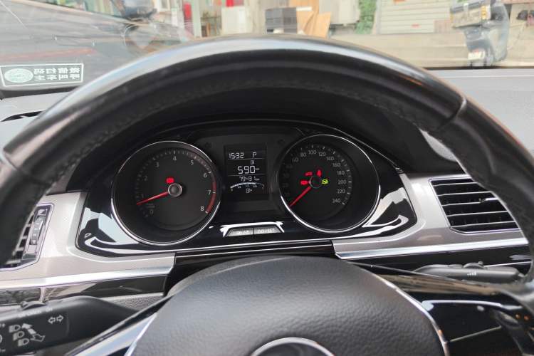 Used Volkswagen Bora 2016 1.6L Automatic Comfort Model Instrument Cluster