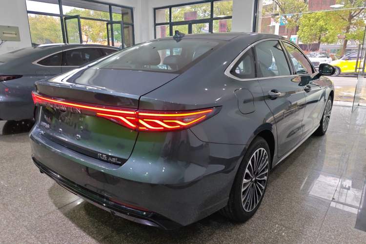 Used Chery Fengyun A8L 2025 1.5 TGDI 145 km Luxury Version Rear Right 45 Deg