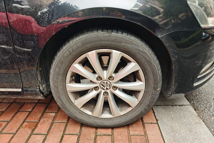 Used Volkswagen Magotan 2015 1.8TSI Advanced Model
