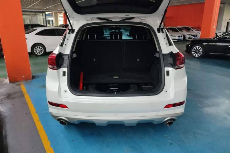 Used Haval H6 Coupe 2021 Smart Connect Edition 1.5T Automatic Two-Wheel Drive Luxury Smart Connect Version Trunk