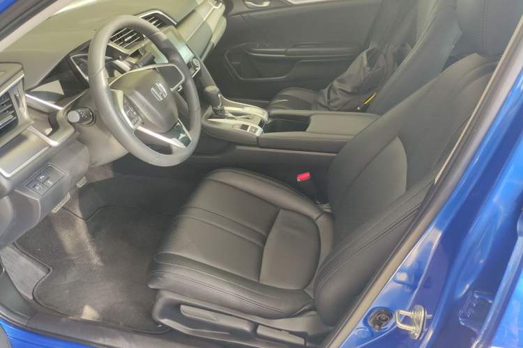 Used Honda Civic 2016 220TURBO CVT Luxury Edition