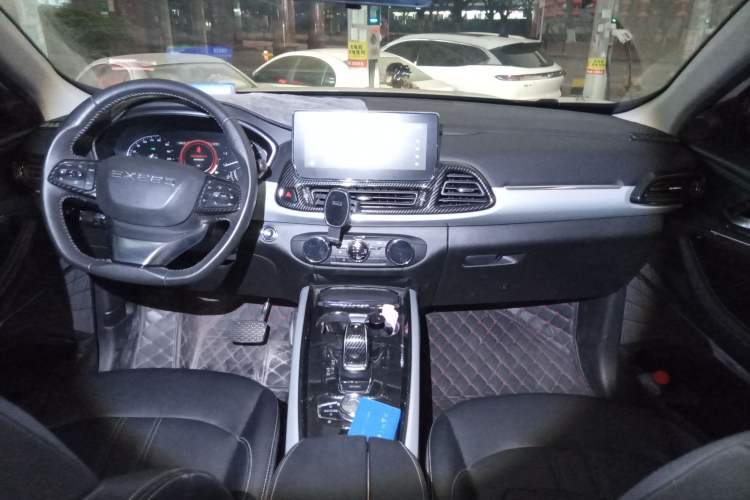 Used EXEED Lingyun 2019 1.6T Two-Wheel-Drive Platinum Edition