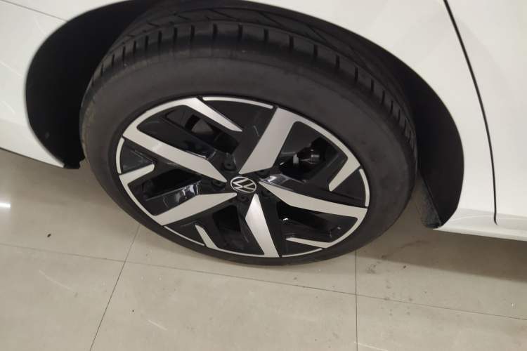 Used Volkswagen Lamando 2025 Lavida L 280TSI DSG Cool & Spicy Edition