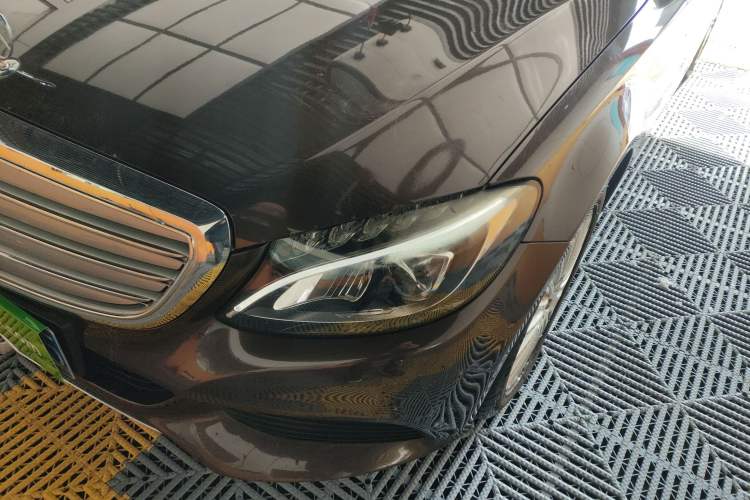 Used Mercedes-Benz C-Class 2015 C 200 L