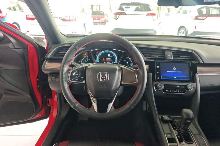 Used Honda Civic 2021 HATCHBACK 220TURBO CVT New Trendsetter