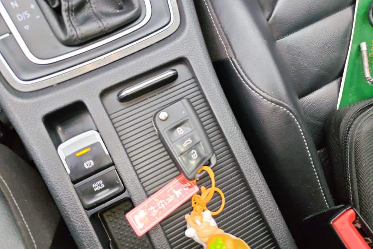 Used Volkswagen Golf 2014 1.4TSI Automatic Luxury Model