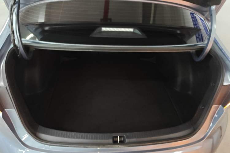 Used Toyota Levin 2023 Smart Electric Hybrid Dual-Engine 1.8L Leading Edition