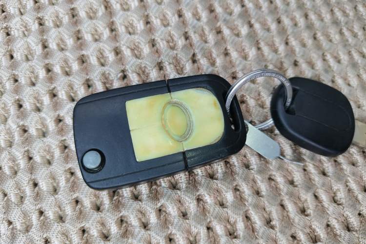 Used Buick Excelle 2015 1.5L Manual Classic Trim
