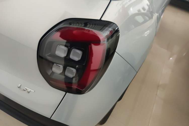 Used AION UT 2025 330 Starlight Edition