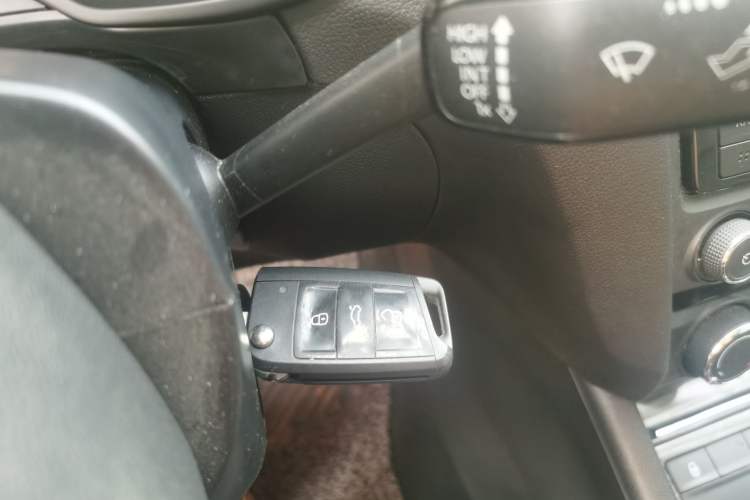 Used Skoda Octavia 2017 TSI280 DSG Smart Drive Edition Vehicle Key